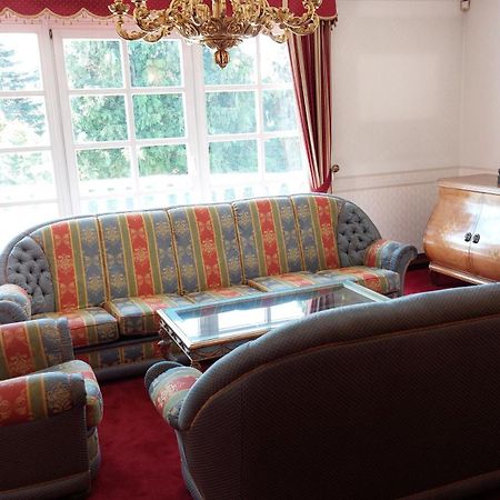 Castle Garden *** Apartment Szombathely Ngoại thất bức ảnh